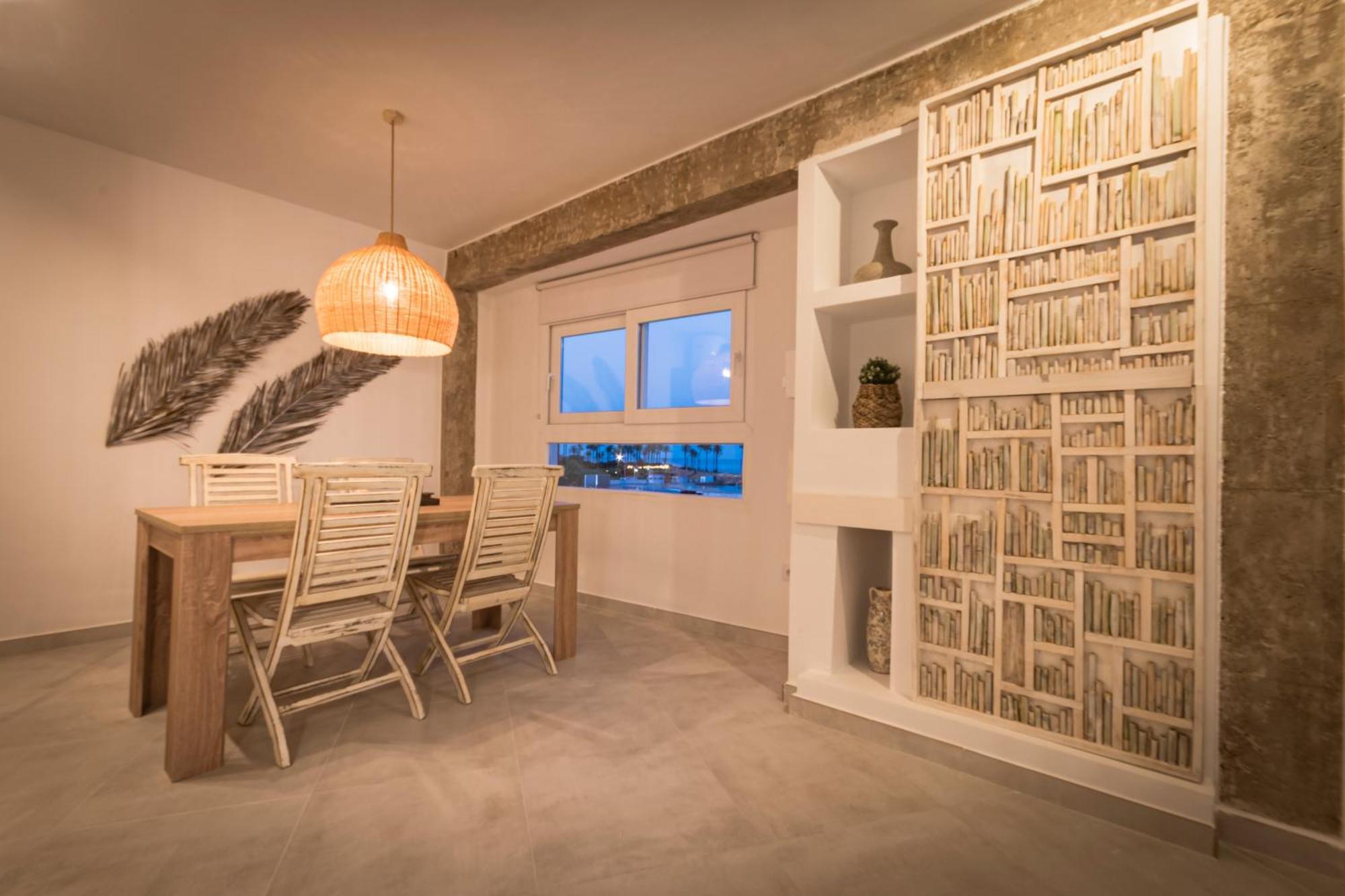 K-Moon Apartment By Nuka Homes Platja de Larenal Kültér fotó